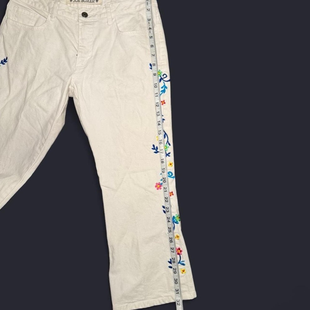 Joe Boxer Capris - Embroidered - Picture 6 of 6